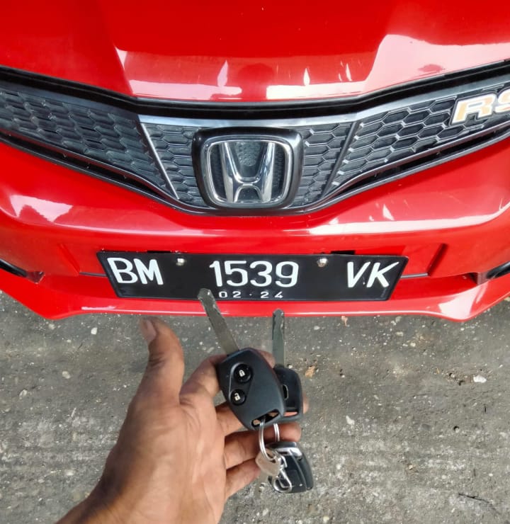 ahli kunci mobil pekanbaru
