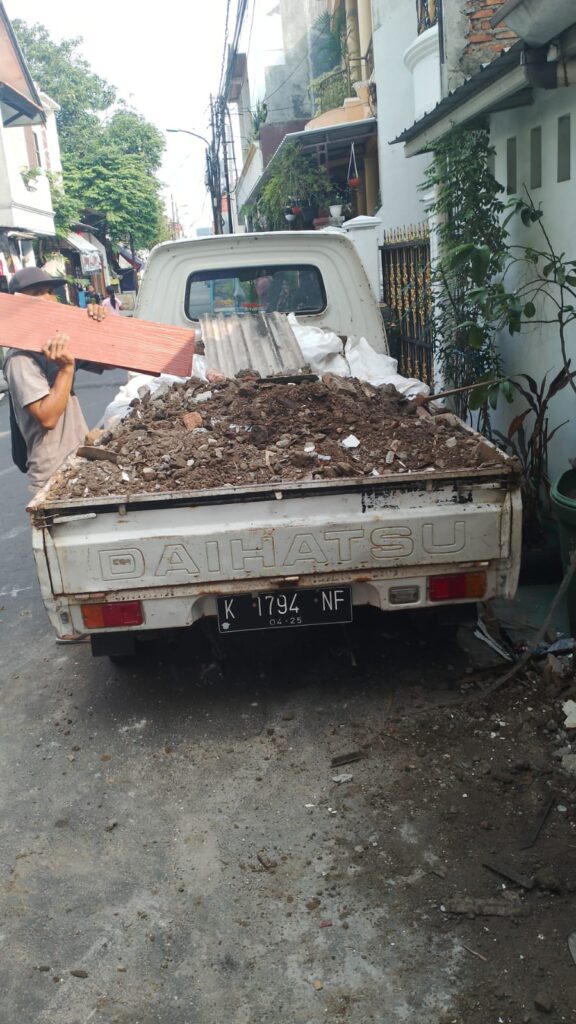 jasa buang puing depok murah